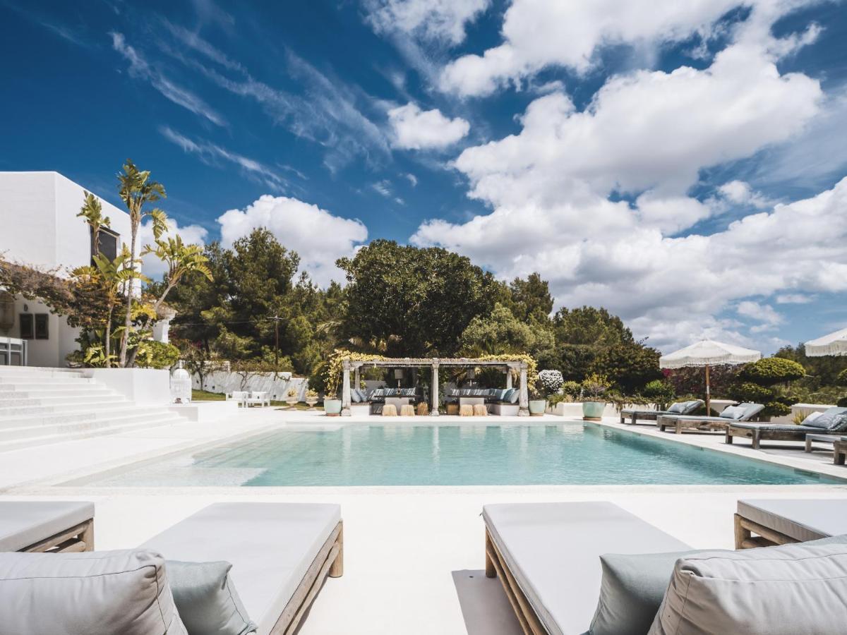 Villa Impressive Ibiza El Zafiro 6 Bedrooms Private Gym Fantastic Views